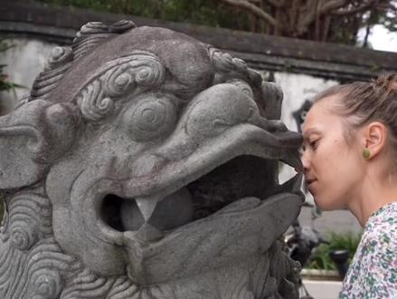 石狮子嘴里的球是怎么放进去的?#科普 #涨知识 #dou出新知 @抖音小助手