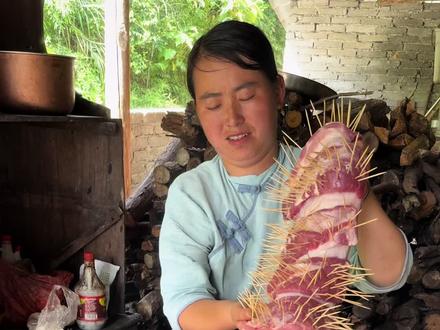 老公在外面干活辛苦了,给他做好吃的,嘎嘎好吃