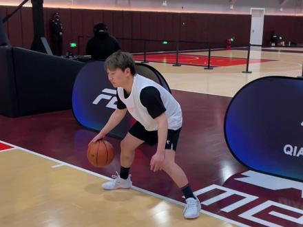 一帆,今天给你约了场百分……