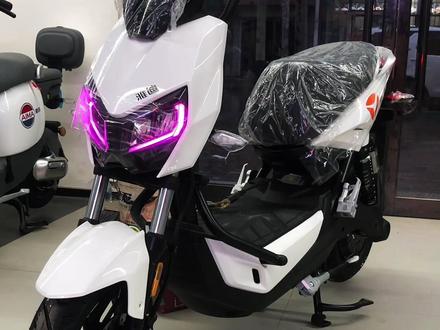 雅迪极光3.0智趣版,绑定手机操作演示 #雅迪极光 #演示 #酷车