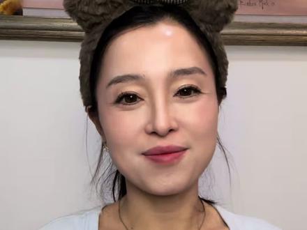 39岁养成系|清透底妆干货-简约干净淡妆 跟着姜乘澜学的底妆思路,新手直接抄#晒晒我的春夏宝藏 #跟着姜乘澜化出宝藏妆 #淡淡的就会美美的