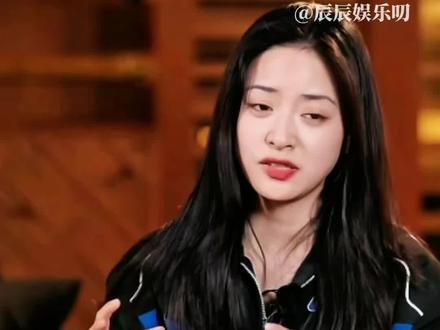#沈月向王鹤棣道歉 该道歉的不应该是#沈月 有误会就私下解开,可见综艺里的名场面只是演员的表演,#王鹤棣 的路人缘这一下会变成怎样呢?#亲爱的客栈 #棣月系