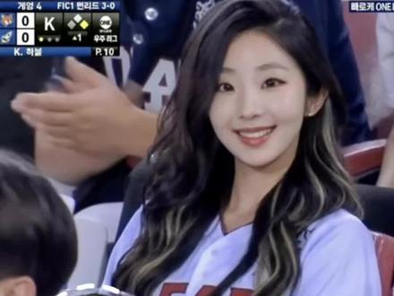 外网超火的“韩女棒球赛”教程来啦⚾️ #ai #ai生成 #棒球赛