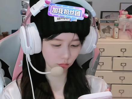 coke:蜜柚姐姐在干嘛
#coke #陈泽 #刘回 #深海蜜柚 #ccc