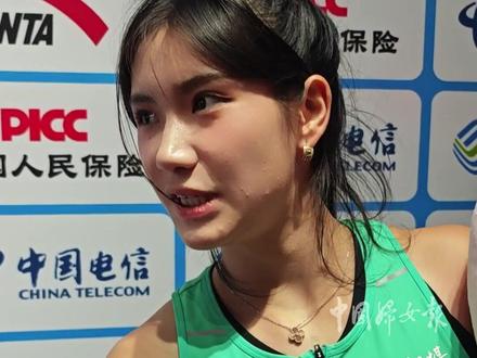 11月19日,在全运会田径项目女子100米栏决赛中,广东队选手刘景扬夺冠,湖南队选手夏思凝以13秒12的成绩获得第四。她直言对自己是不满意的,希望能够突破自己,“我以后肯定会越来越好的!”继续加油!#十五运她力量 (中国妇女报全媒体记者 杨一帆 杨睿 剪辑 宿琳)