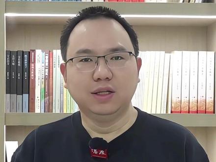 浙江秋假大军包围全国了!浙江学生放假,放出了全国放假的感觉。上海迪士尼,北京环球影城,海南三亚……耳边飘来的不是浙普就是方言,满眼都是“浙江老乡”。#热点豆沙包 #浙江秋假 #浙江秋假大军包围全国