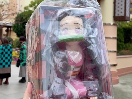 圣诞老人很忙~姐姐妹妹收到会很惊喜吧#潮玩手办 #usj #弥豆子超可爱