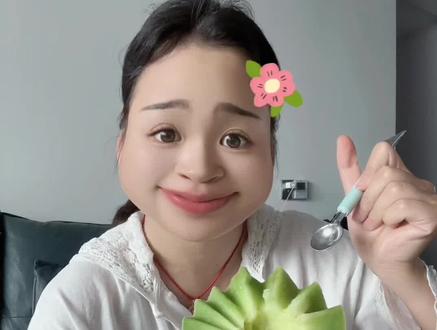 到底该怎么选择呢?#投稿人故事 #八卦娱乐 #吃瓜群众 #嘴替上线 #电子榨菜