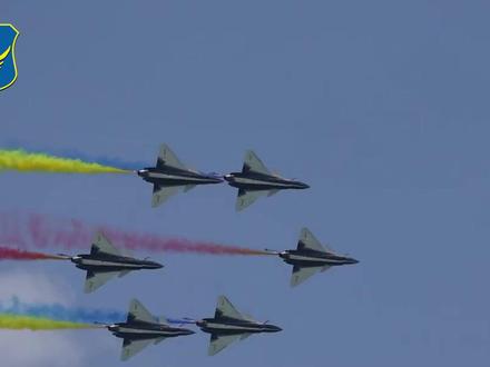 歼35A强势杀入国际市场,美国军火商在航展掏出皮尺现场量尺寸 #燃起来了大国重器