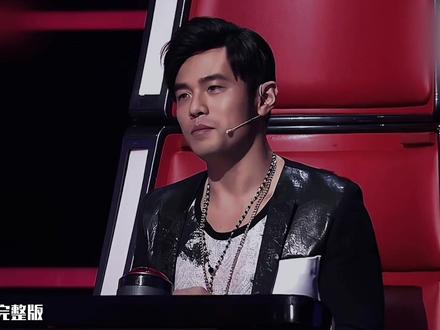 感动!周杰伦出道这么多年了,杰伦说的没错,不放弃就会成功,正如自己一样。