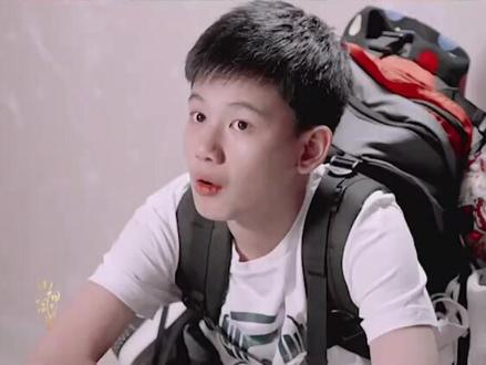 【这小嘴叭叭的】#胡先煦 #胡先煦拒收礼物的样子