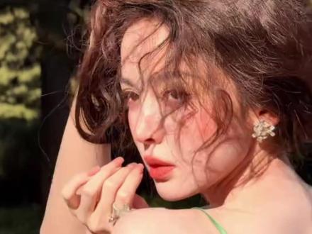 古力娜扎,原图直出的美貌!!! #古力娜扎 #娜扎 #颜值 #穿搭 #日常