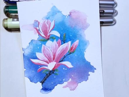 马克笔画水墨玉兰花,有详细绘画过程哦。
玉兰花的花语:象征纯洁的爱,真挚的友情和高尚的品质。粉色玉兰花侧重"高洁"与"报恩",通常用来表达感恩之情。并象征坚守内心的纯粹。
笔:掌握大容量直液式丙烯马克笔
纸:稚乎300克全棉水彩纸
#零基础学画画 #跟着抖音学画画 #绘画过程 #玉兰花 #丙烯马克笔