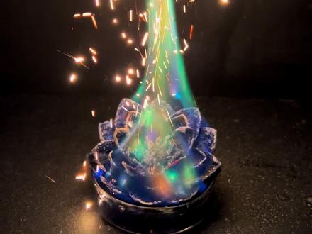 爱情就像一朵玫瑰,有时绽放有时枯萎#化学实验 #火焰玫瑰 #实验 #化学