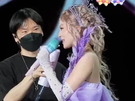 #张韶涵 #演唱会 #张韶涵也是裁员裁到大动脉了#
经过这几次翻车,有时候,少听“粉丝”说。稳定与创新,真的不冲突