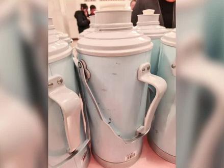 #清纯美女治愈系 #创作者中心 #创作灵感 #人民大会堂还在用过时热水瓶