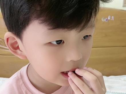 事出反常必有因,耐心听孩子说很重要哦#熊孩子搞笑日常 #换牙