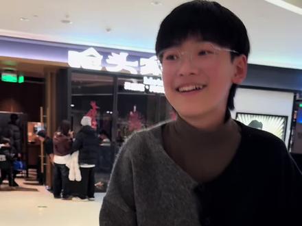 嘎嘎尴尬的尿裤子😂 #搞笑 #搞笑视频