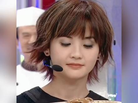 阿sa新婚20天彻底崩盘!含泪删光婚讯搬离爱巢? #蔡卓妍 #阿sa #陈伟霆 #郑中基 #twins