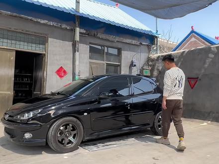 标致206升级绞牙避震加后三连杆
#改装车是一种生活 #男人的快乐就是这么简单 #这才是男人的玩具
