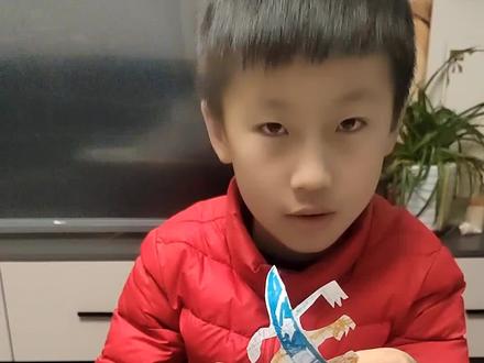 每天拿个✂️在那里剪剪剪,造出这#儿子的作品 些玩意