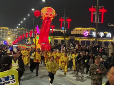 一张图证明你来婺源了 #板龙灯