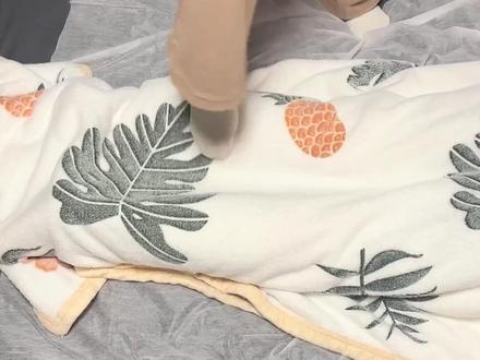 武昌趾恋踩背馆是神仙地界!脚踩、肚皮放松、头部按摩超爽,老师手法好人又靓。220 元全身筋骨大扫荡,水果小吃管够,全家能打卡,速约! (注意,叠加新人价后的价格是220元,团购价是400元;)#情侣 #腿照 #小肚子 #加油 #发现好地