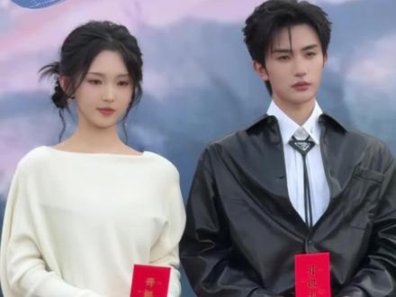 祝《金丝雀养成手记》开机大吉🧧~#李柯以 #张翅 #金丝雀养成手记