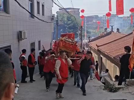 你们的短剧偶像蔡欣洋,在这里抬轿子