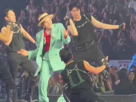 #Gd #权志龙 #权志龙演唱会 帅🐉