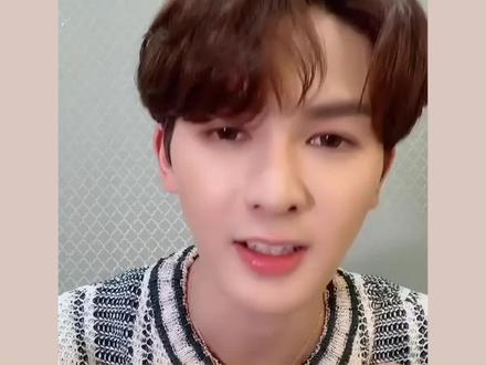 #朱正廷justin夸蔡徐坤 #doulive超级星播夜大厂男孩的感情很好了!