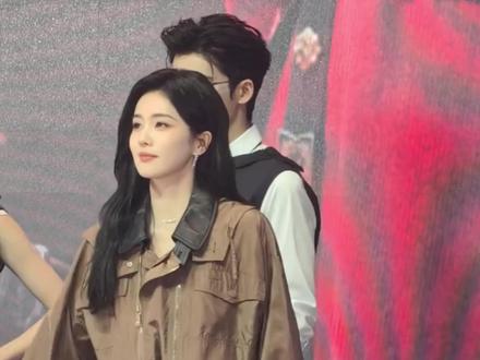 救命!白鹿米糕摇也太甜了,看完疯狂循环 #白鹿