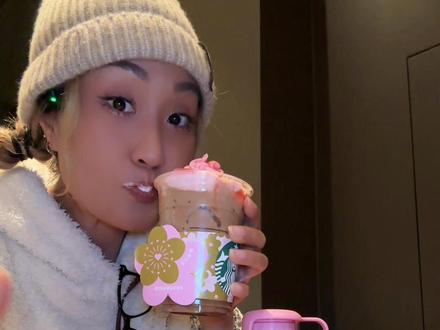 星巴克情人节1314卡送女朋友真的超有面!!还有限定桃花鸳鸯拿铁可以兑#来星巴克相爱吧 #星巴克情人节仪式感 #星巴克咖啡 #情人节 #情人节礼物