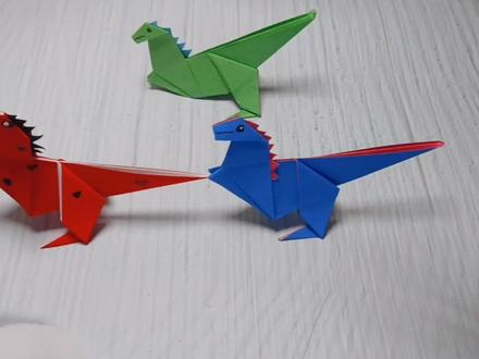 可爱的霸王龙,用一张纸就能完成,快来带宝贝试一试吧! #手工折纸 #创意手工 #霸王龙折纸