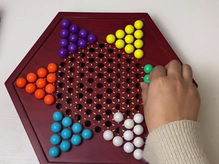 多功能棋牌视频玩法教学,只跳棋传统系列,多人对战快来玩起来。 #亲子互动 #益智玩具 #珠算 #在家玩游戏