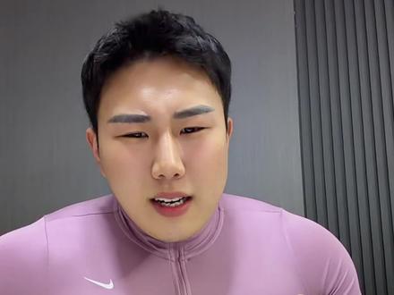 必须的喝#李明轩椰子汁 #椰汁 #运动员李明轩 @运动员李明轩(直播号) 直播号