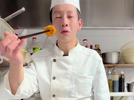 糖醋藕片 #好好吃饭就是听妈妈的话 @小菜园新徽菜#这个春天我在场#超会玩派对 #超会玩计划 #抖音美食创作者 藕片酸酸甜甜太好吃,