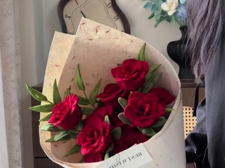 扭扭棒|收下这份原速版玫瑰教程! 爱意藏在日常,浪漫不止今天~#情人节 #扭扭棒 #扭扭棒教程 #扭扭棒玫瑰花 #扭扭棒的100种玩法