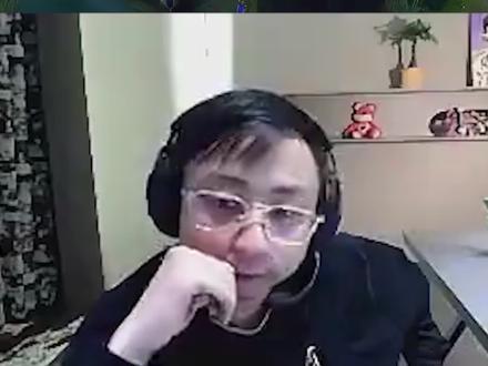 水晶哥替圣枪哥鸣不平,其实没必要针对一个选手喷! #t1 #edg #水晶哥 #圣枪哥