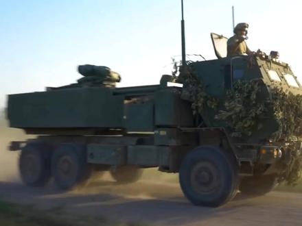 M142海马斯火箭炮#军事 #军事迷 #武器