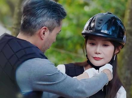 中老年约会有人封神,有人现眼,爆笑解读《日落时分说爱你》 #日落时分说爱你 #影娱点评官 #娱评乐子人 #恋综 #礼礼