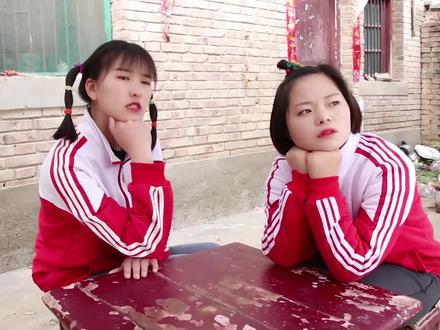 短剧:妈妈给姐妹拿了“手指糖”,套在手指上吃的糖果,真好吃