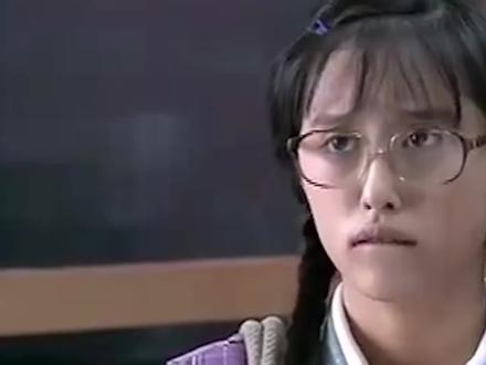 她靠丑红遍全国,却因晒照惹怒张艺谋,无奈退圈6年后如今怎样?