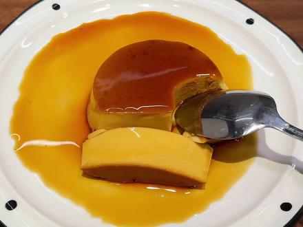鸡蛋和牛奶就能做出的焦糖布丁#焦糖布丁 #下午茶甜品 #美食教程