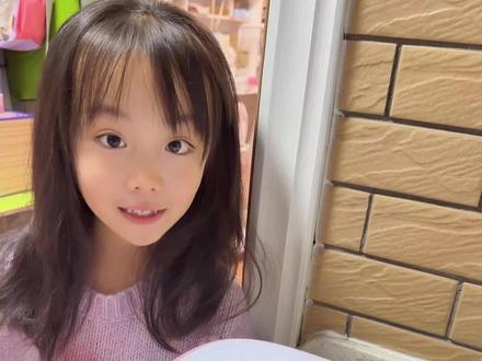 第8集| 买了熨烫机本来是为了更便利烫豆,结果操作失误翻车了,女儿情绪好稳定! #拼豆 #拼豆翻车 #萌娃日常 #日常分享