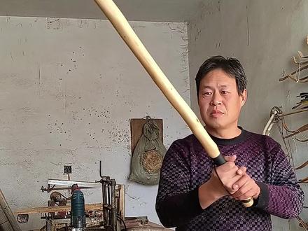 铁匠木书名铁橡栎木,盘根大棒槌。#手作木艺 #木艺创作