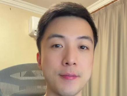 5个跌停后,白银终于开门放人了,怎么理解现在的溢价率
#懂亿点财经 #白银LOF打开跌停