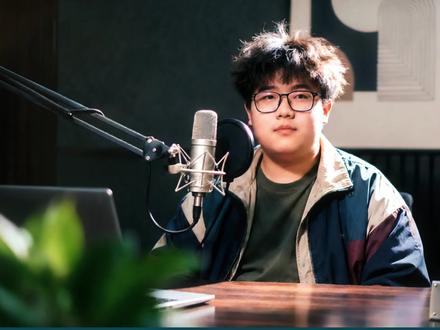 普通人AI变现新思路!抖音玩法合伙人计划💸跟拍使用就躺赚! 小胖干货!抖音新出的玩法合伙人计划,靠AI音乐就能赚分成,普通人也能抓住!
#抖音玩法合伙人计划 #全抖音寻找玩法合伙人 #Tunee #AI音乐 #AI教程