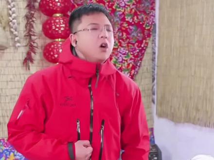 精彩继续,谁唱的你更喜欢😍#演出现场视频分享给大家 #Pk #光头 #小远#变行计@小远砥砺前行 @小远不太远 @远处不太远