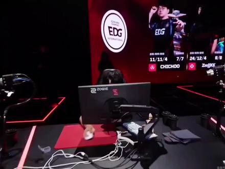 “那年EDG来了个暑假工”#EDG #simon